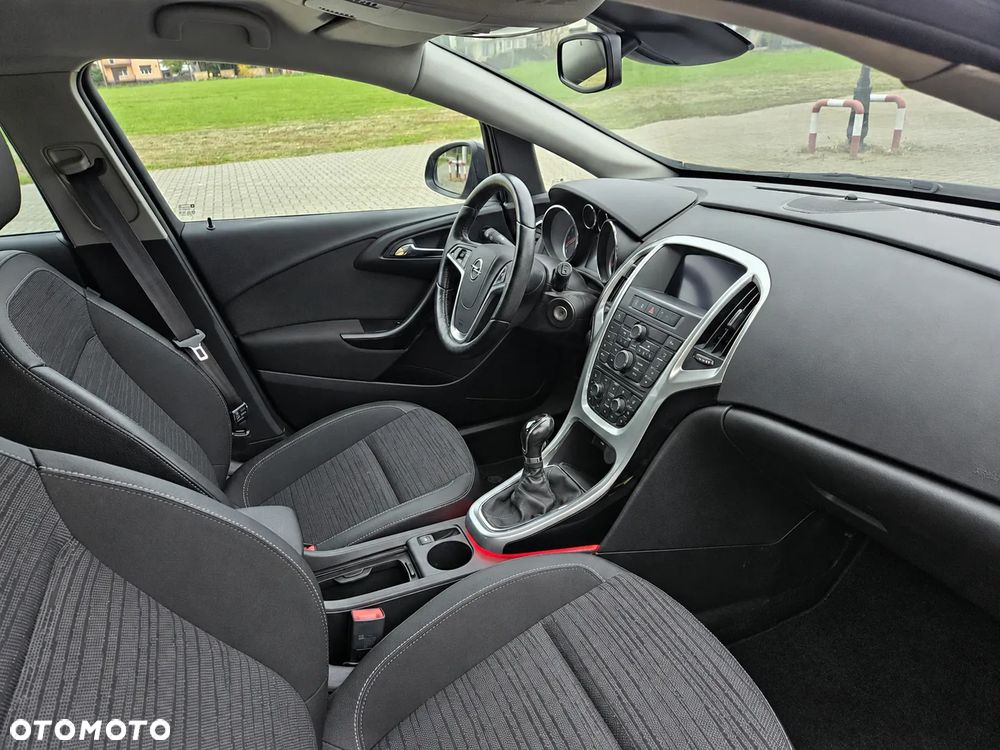 Opel Astra 2015 photo 5