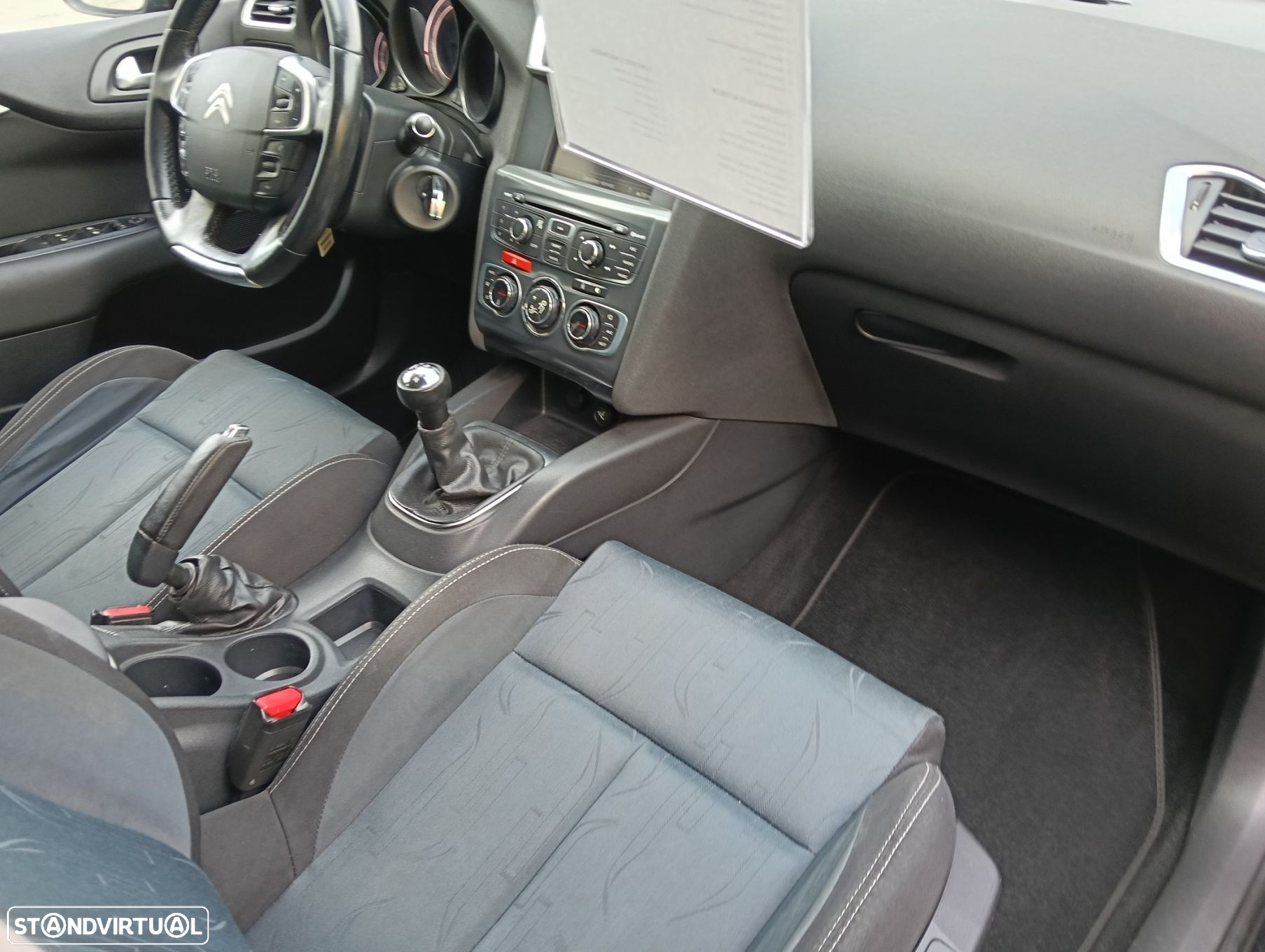 Citroën C4 1.6 HDi Business Airdream - 18