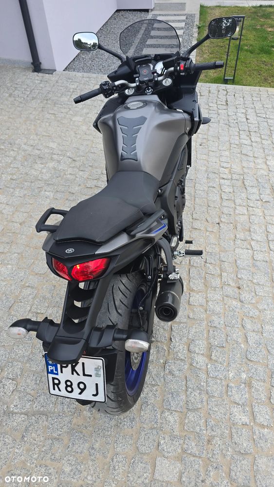 Yamaha FZ8 - 10