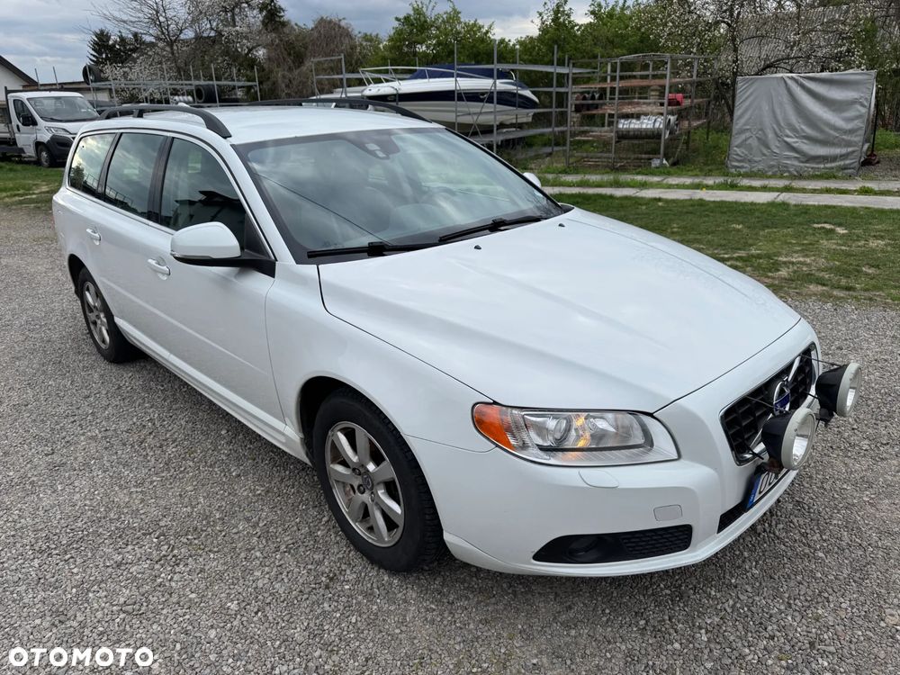 Volvo V70 D4 Momentum - 4