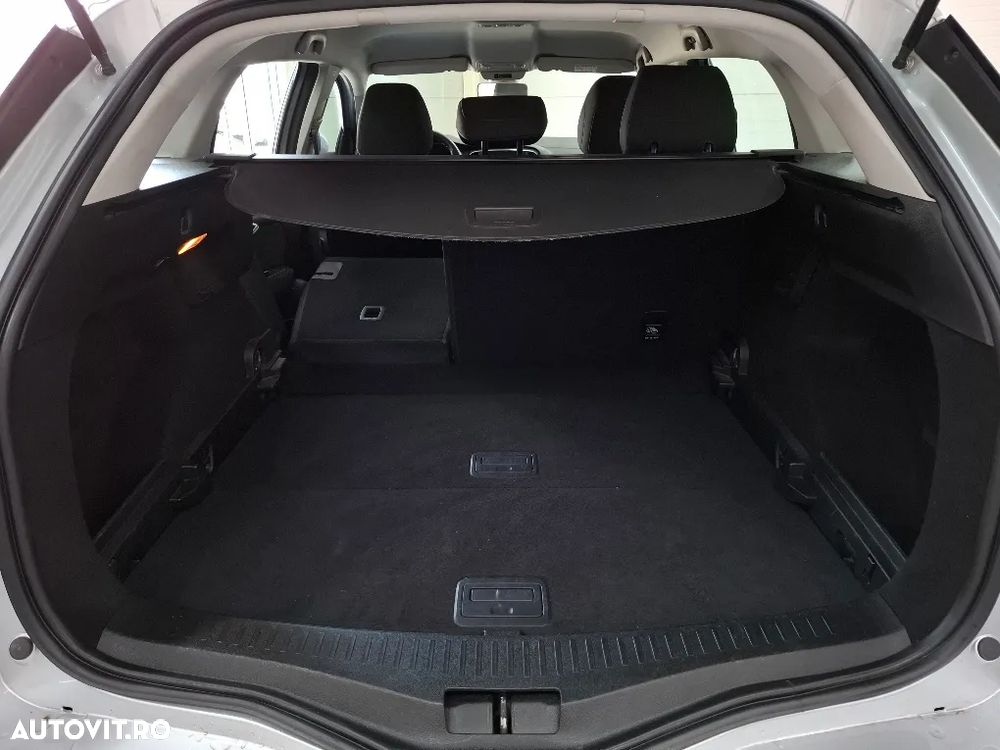 Renault Megane Energy dCi EDC Zen - 5