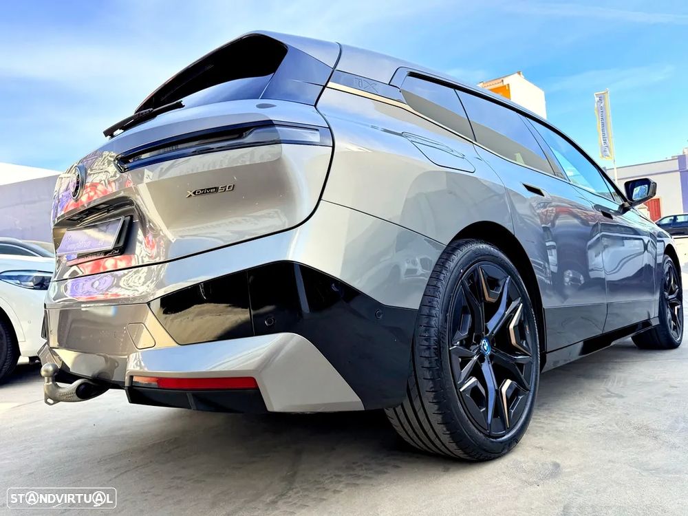 BMW iX xDrive 50 Pack Desportivo - 47