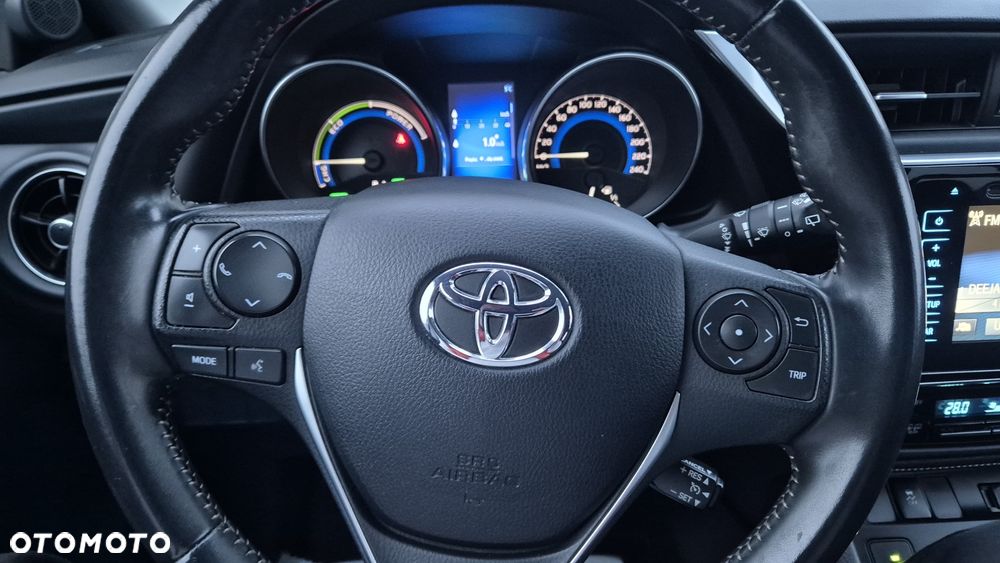 Toyota Auris - 14