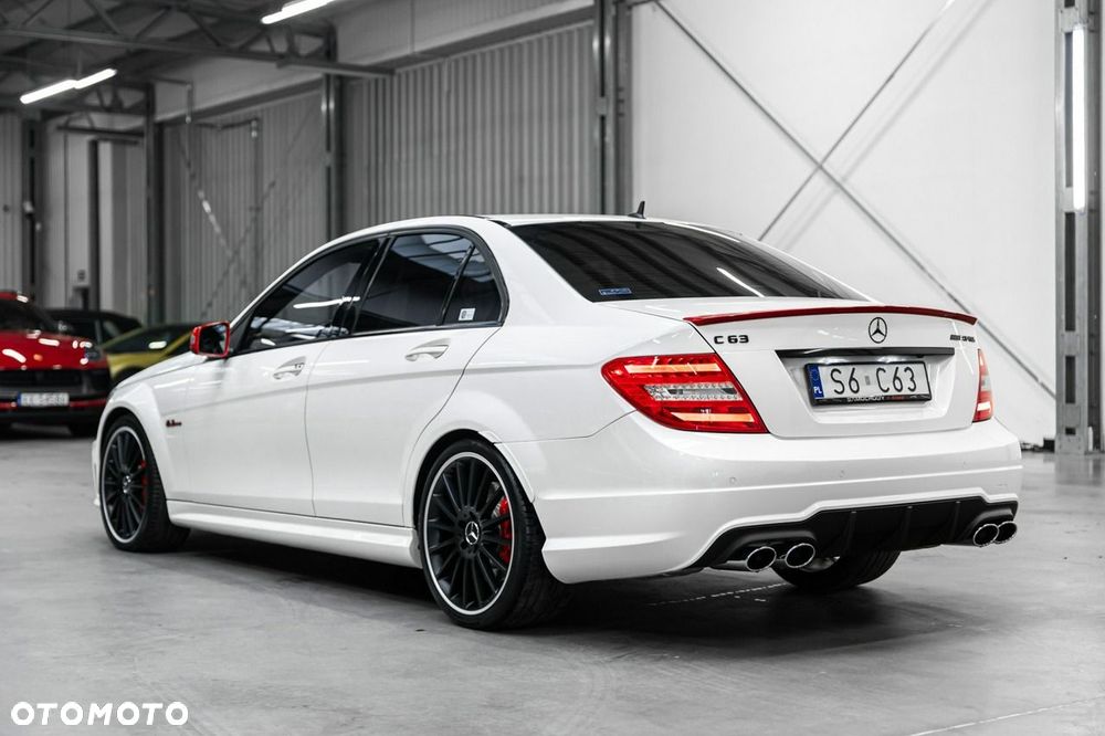 Mercedes-Benz Klasa C 63 AMG 7G-TRONIC Performance Plus SPORT EDITION - 9