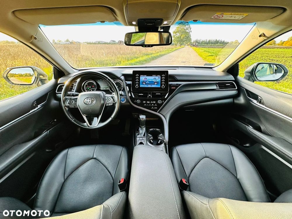 Toyota Camry 2.5 Hybrid Comfort CVT - 13