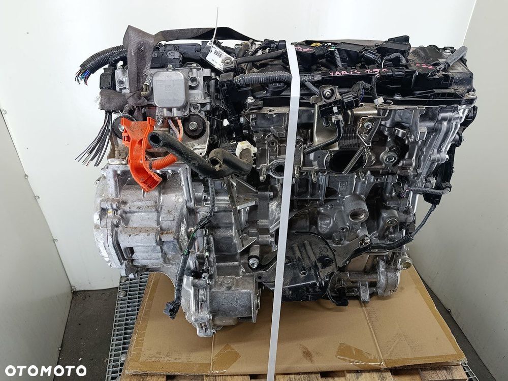 SILNIK KOMPLETNY+ SKRZYNIA BIEGÓW TOYOTA YARIS IV M15A   2CH223 1.5 HYBRID - 6