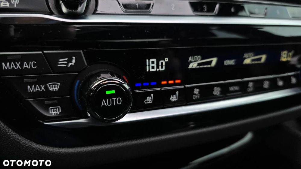 BMW Seria 5 540d xDrive M Sport sport - 13