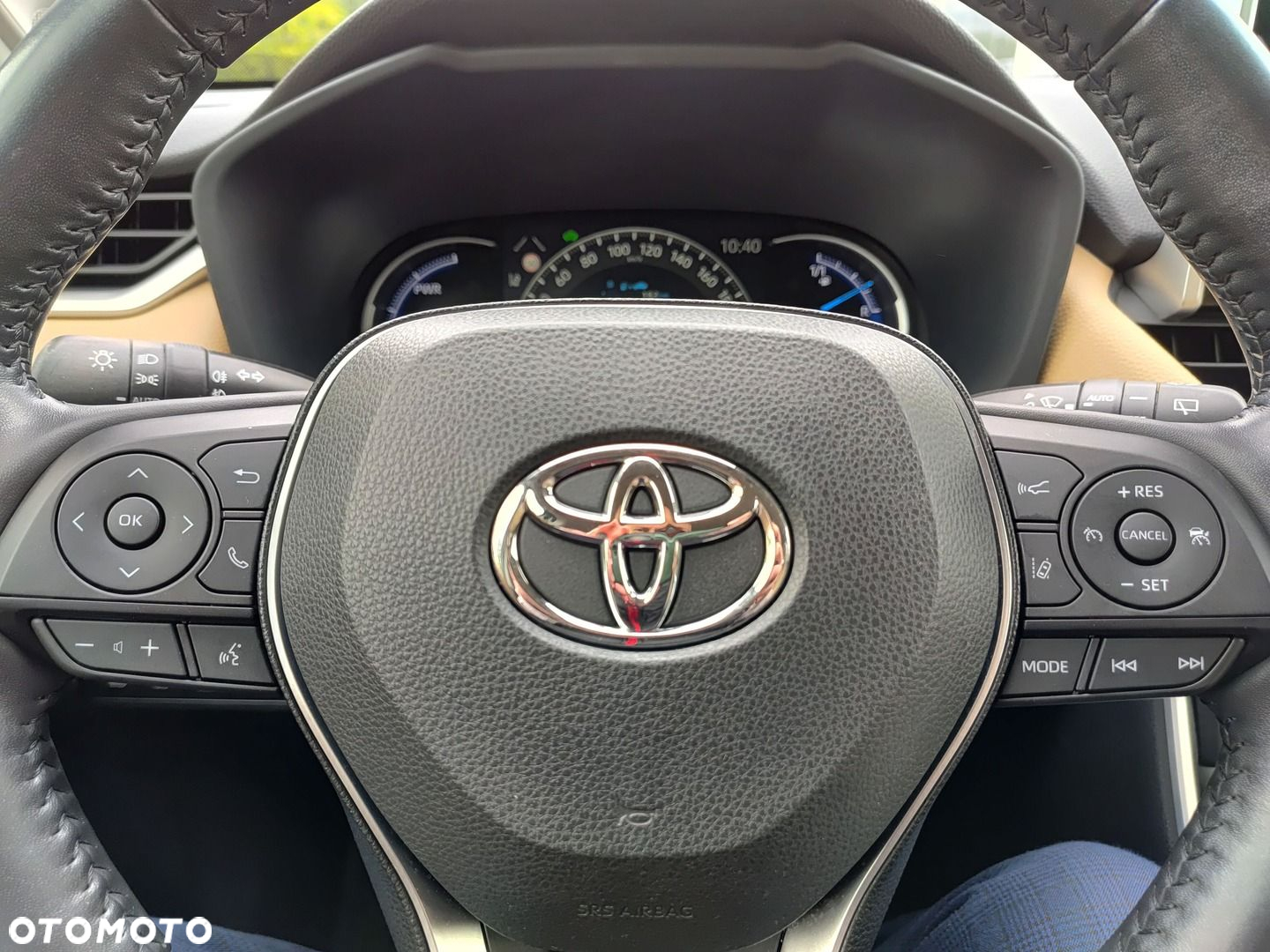 Toyota RAV4 - 14