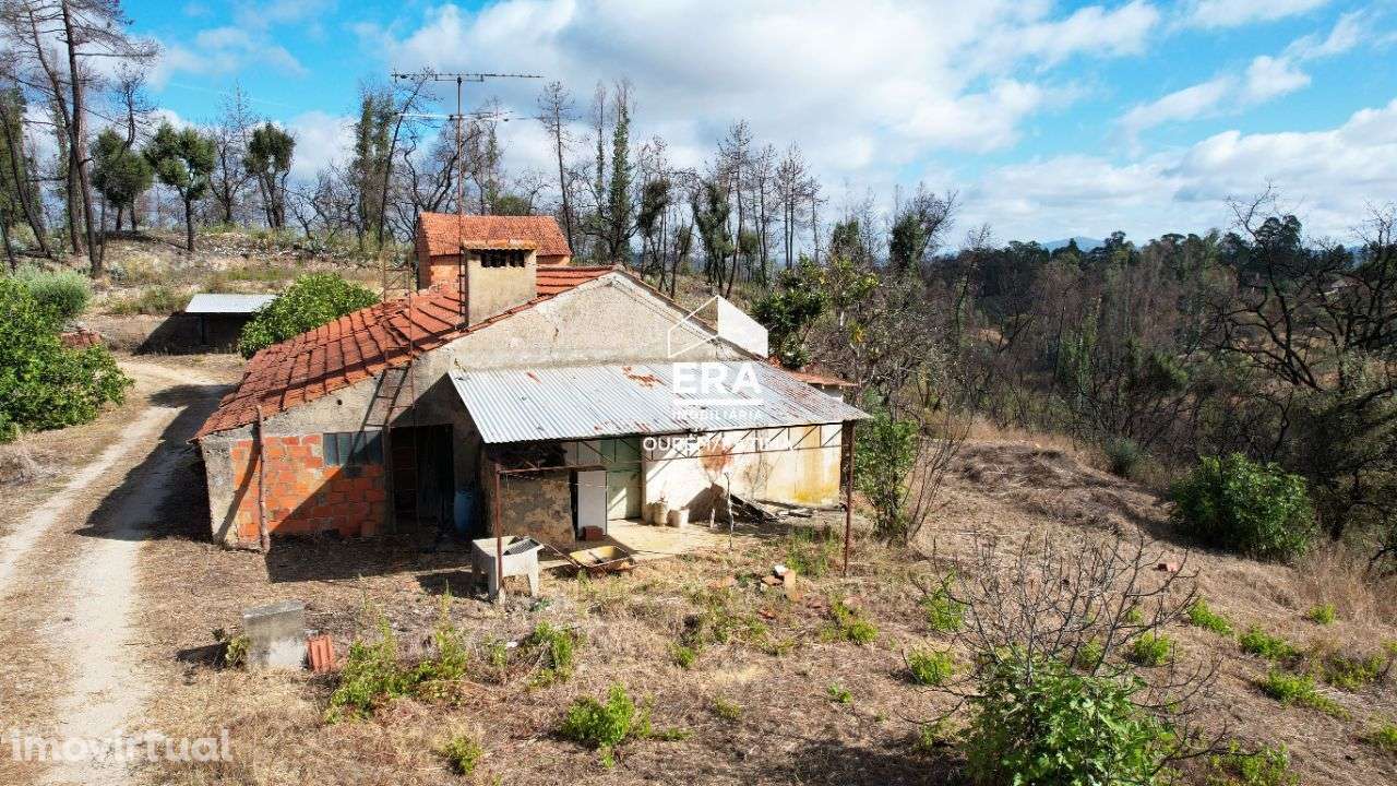 Moradia T2 localizada em Rio de Couros, Ourém! - Grande imagem: 2/25