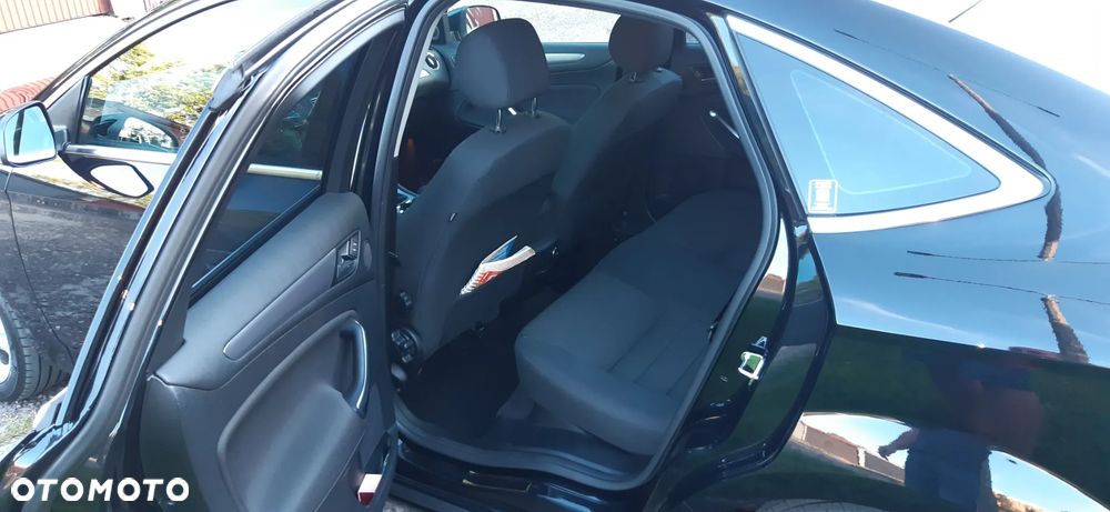 Ford Mondeo 2013 photo 5