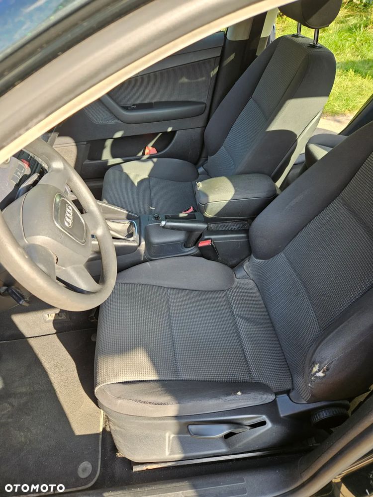 Audi A3 1.6 Attraction - 11