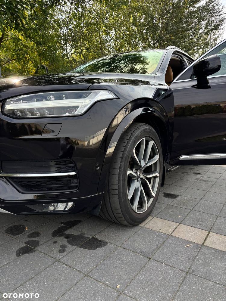 Volvo XC 90 - 4