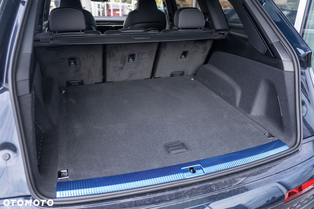 Audi Q7 - 8