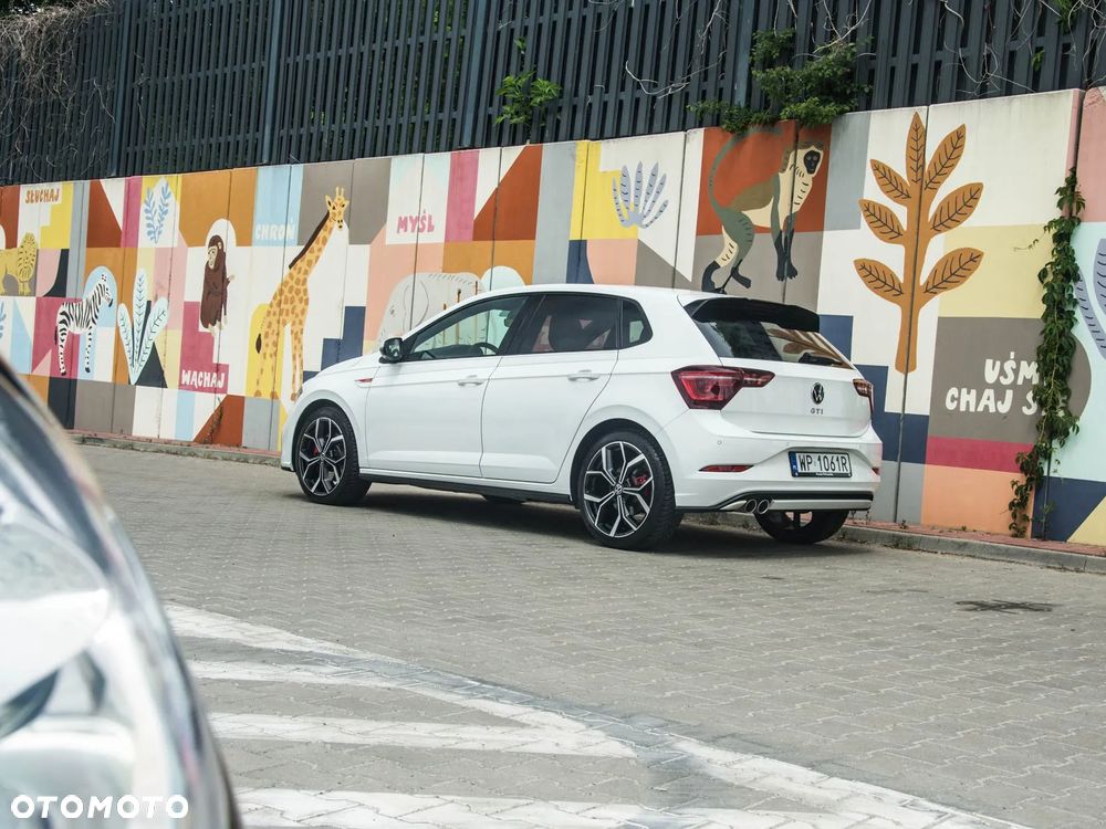 Volkswagen Polo 2.0 TSI GTI DSG - 12