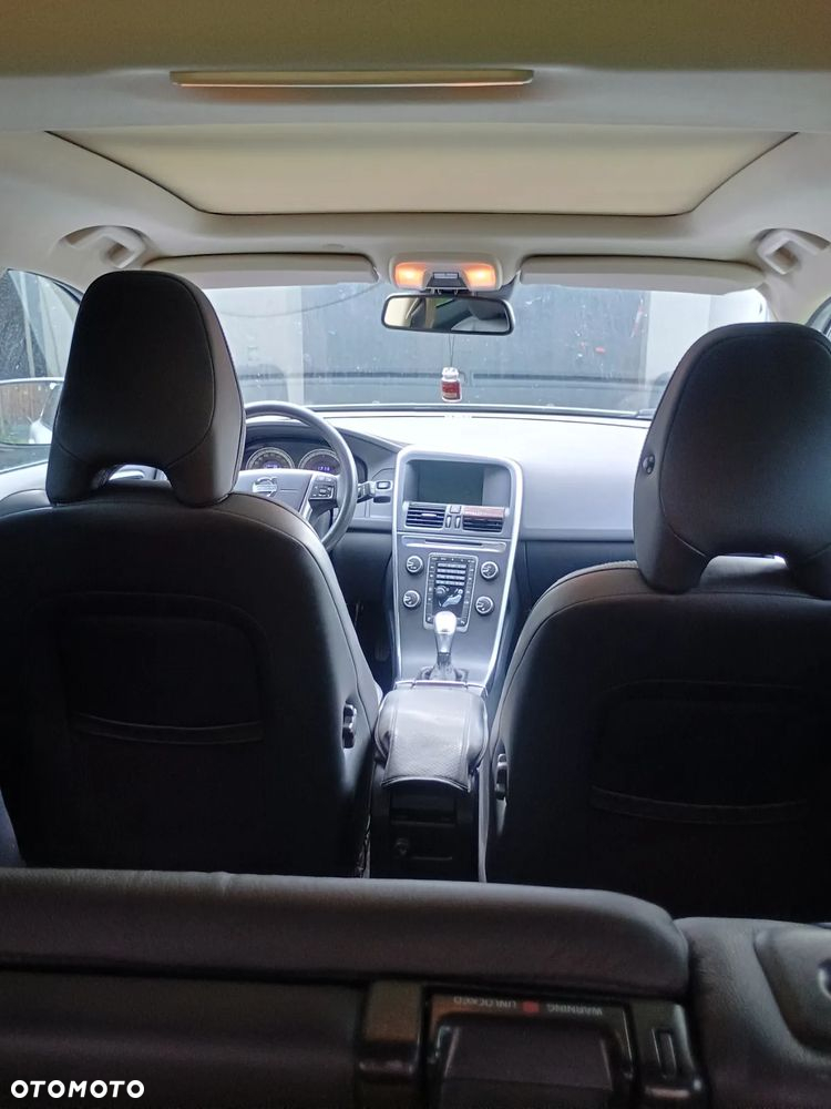 Volvo XC 60 - 10