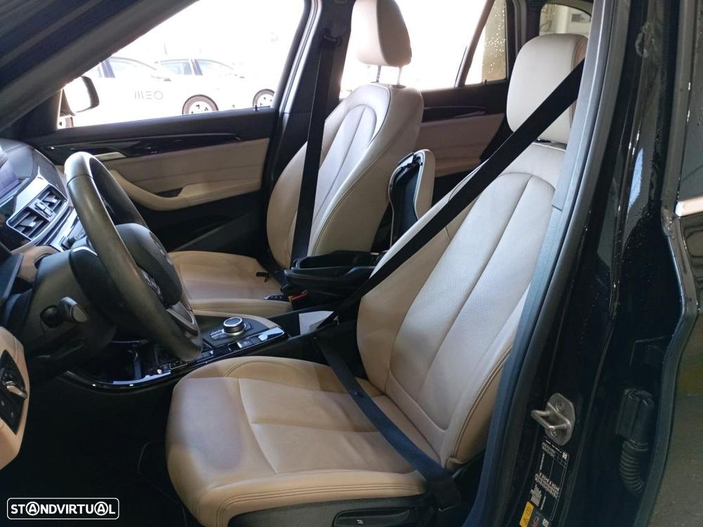 BMW X1 25 e xDrive xLine - 5