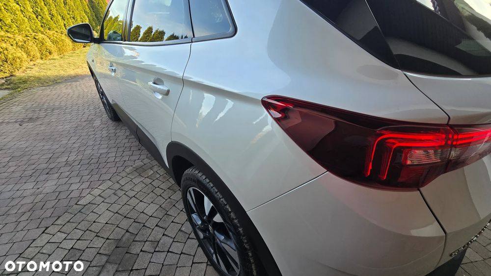 Opel Grandland X 1.2 Start/Stop Automatik Business INNOVATION - 17