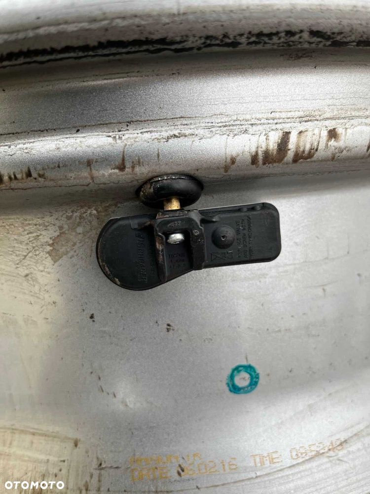 Oryginalne alufelgi Hyundai 5x114,3 17 cali CZUJNIKI Tucson IX35 SANTA - 4