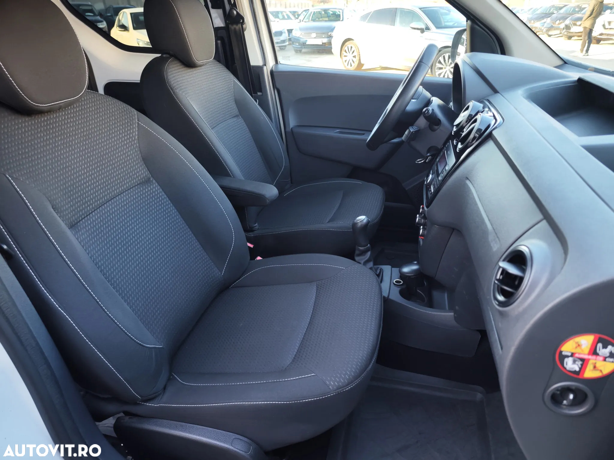 Dacia Dokker 1.6 SCe Ambiance - 15