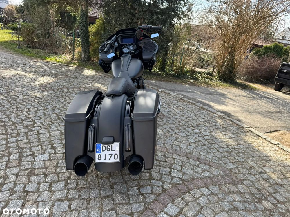 Harley-Davidson Touring Road Glide - 9