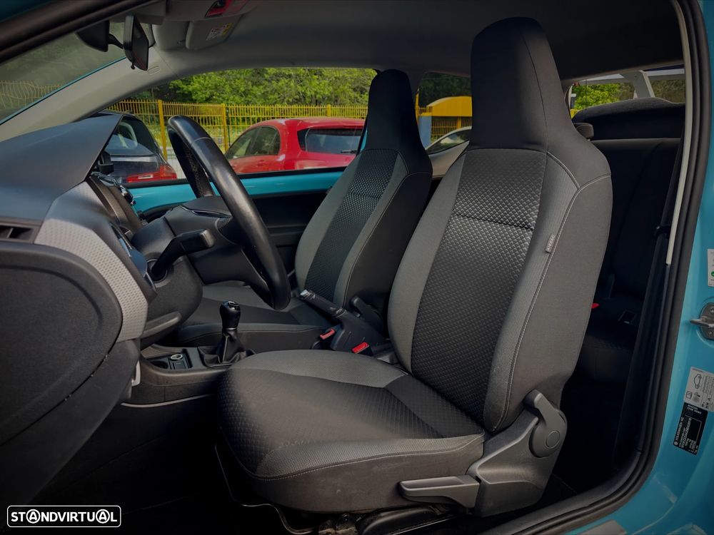 VW Up! Active - 8