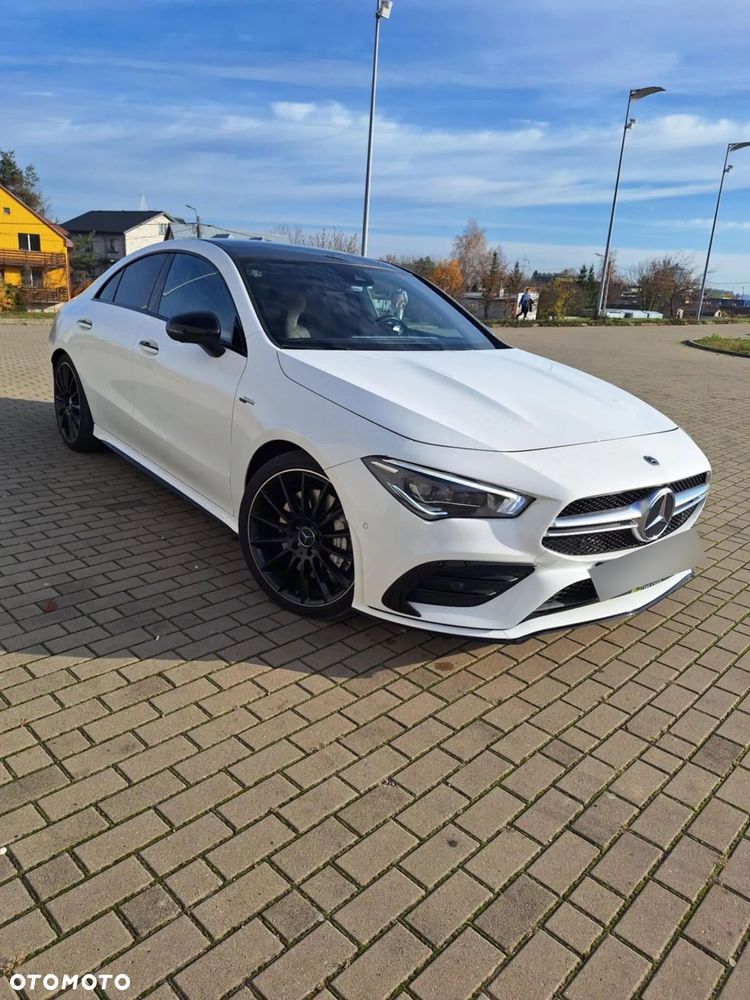 Mercedes-Benz CLA - 1