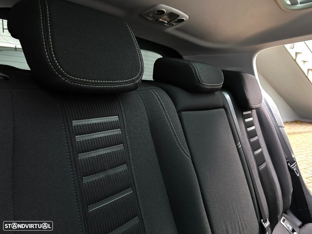 Peugeot 308 1.6 BlueHDi Allure J17 - 56