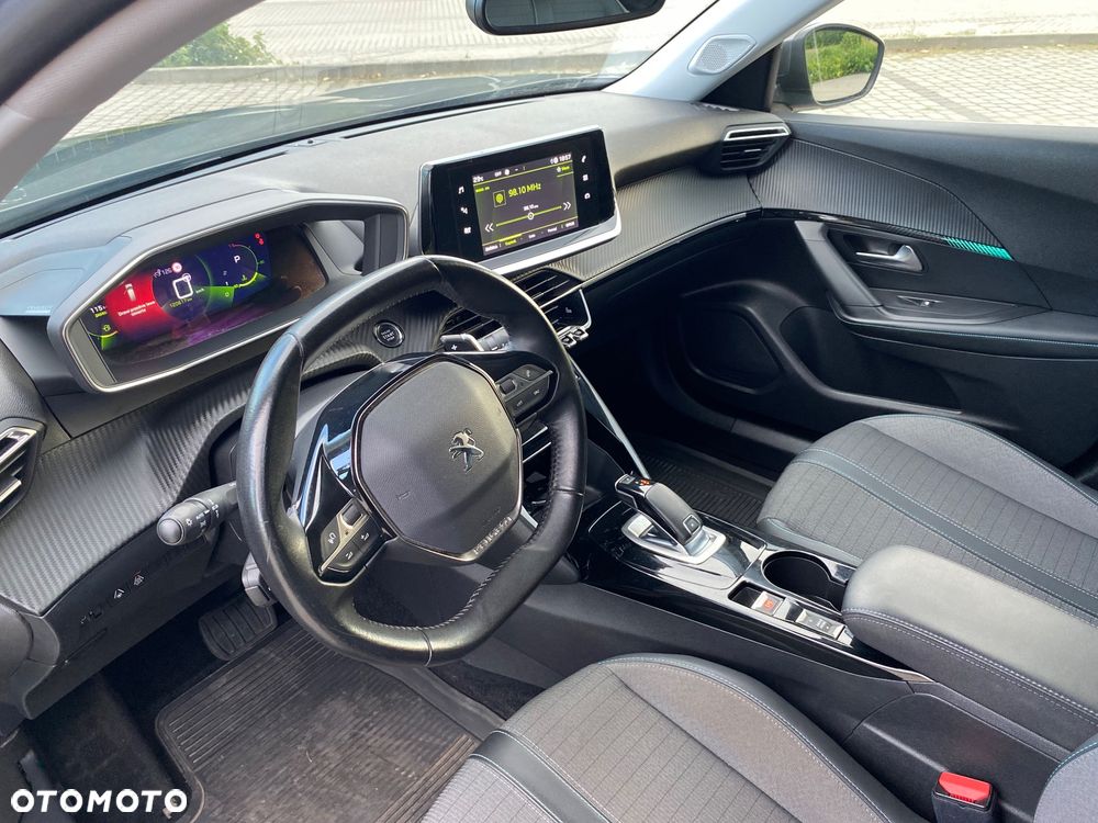 Peugeot 2008 1.5 BlueHDi Allure Pack S&S EAT8 - 15