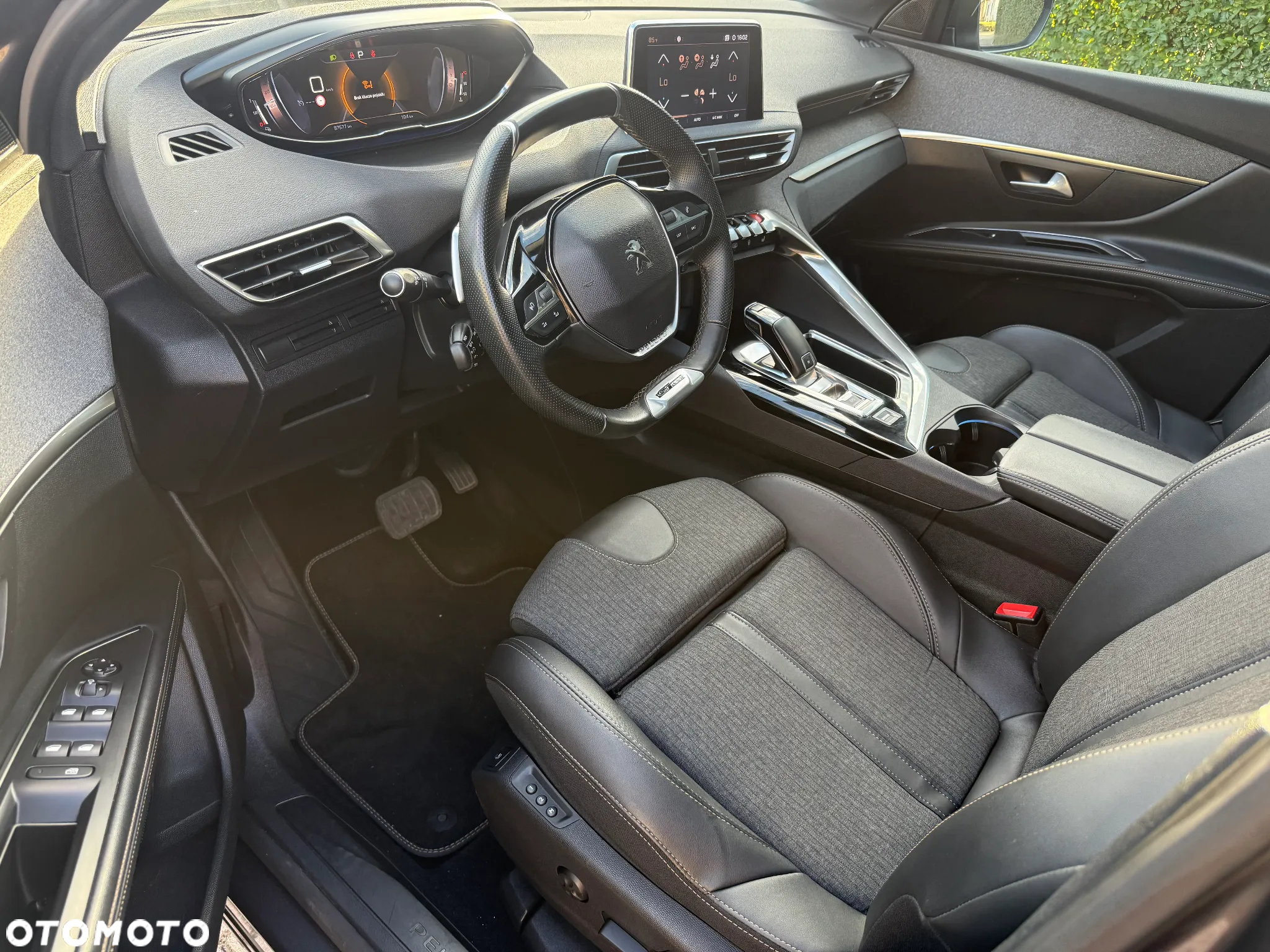 Peugeot 5008 1.5 BlueHDi GT Pack S&S EAT8 - 14