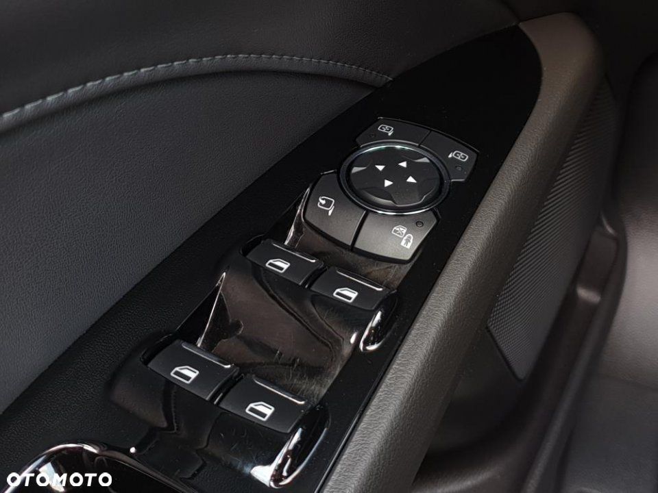 Ford Mondeo - 14