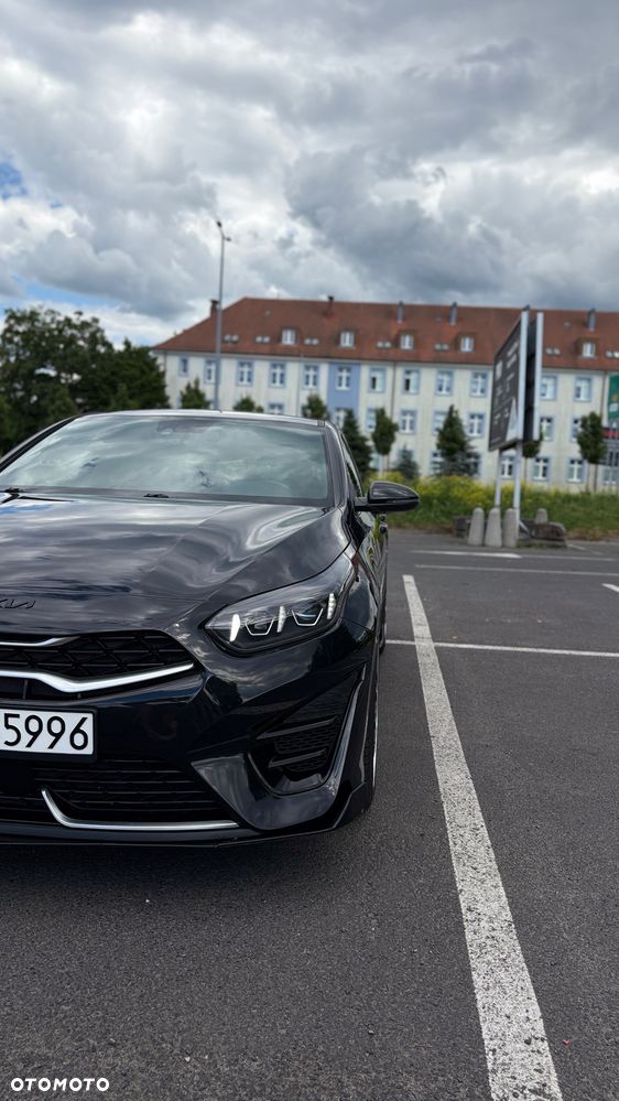 Kia ProCeed - 1