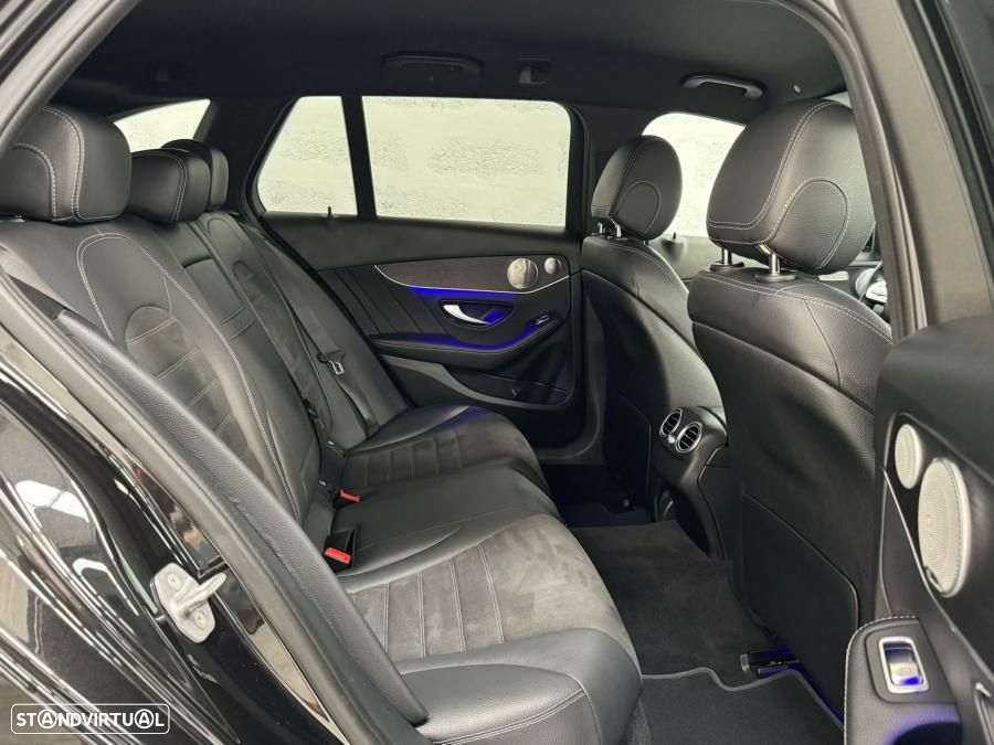 Mercedes-Benz C 300 de AMG Line - 52