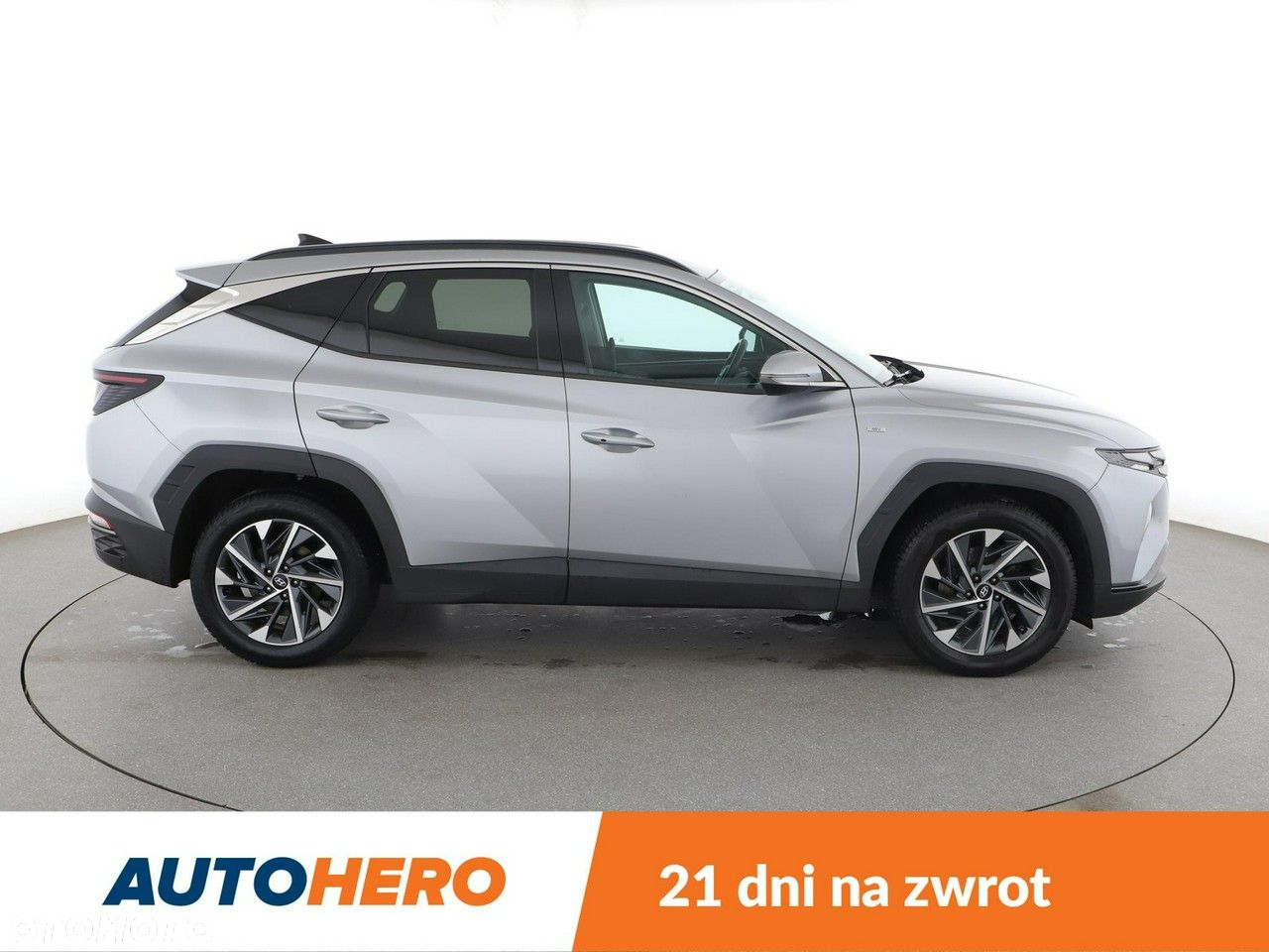 Hyundai Tucson 1.6 T-GDi 48V-Hybrid 2WD DCT Select - 9