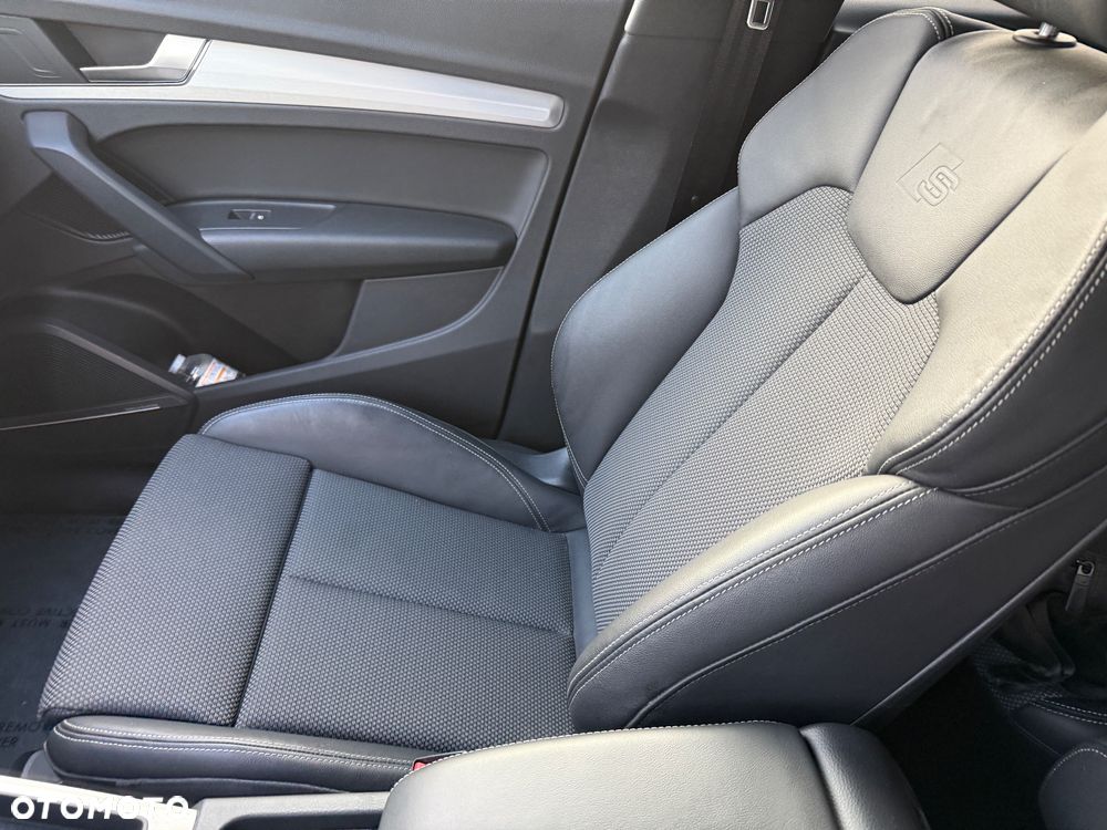 Audi Q5 50 TFSIe quattro S tronic S line business - 7