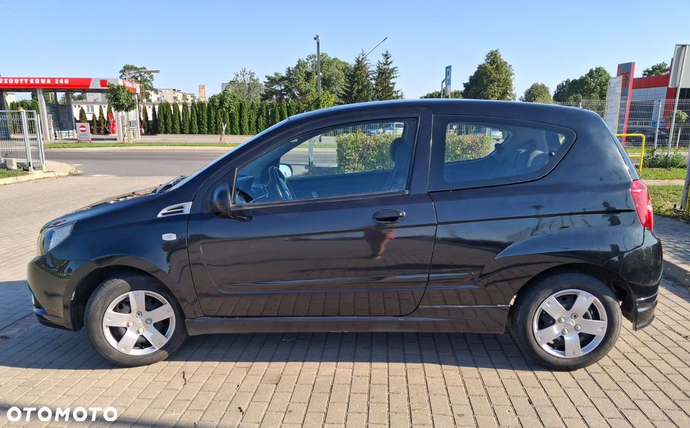 Chevrolet Aveo 1.2 - 4