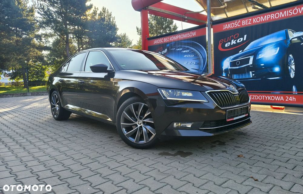 Skoda Superb 2.0 TDI L&K DSG - 2
