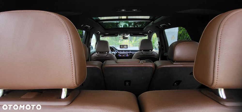 Audi Q7 - 11