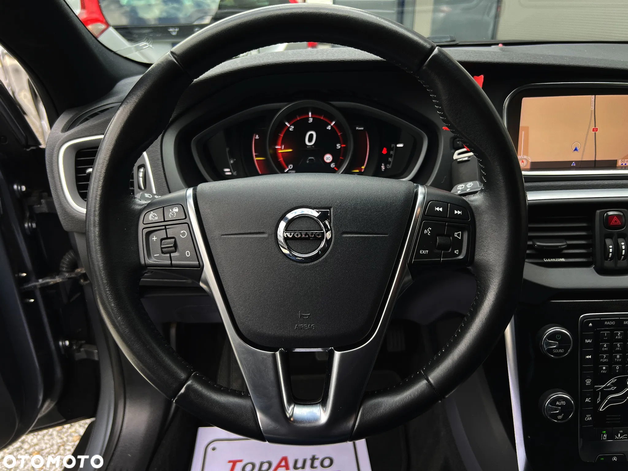 Volvo V40 Cross Country D4 Geartronic Momentum - 22