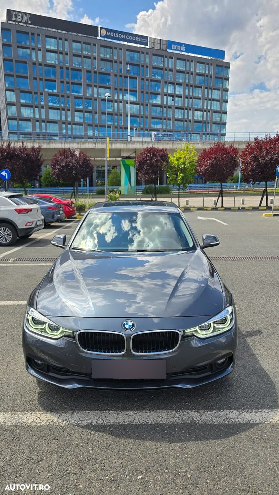 BMW Seria 3 320d Aut. Sport Line - 34