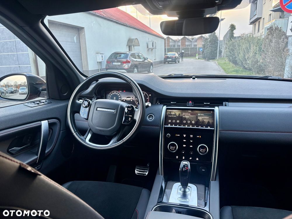 Land Rover Discovery Sport 2.0 D180 R-Dynamic - 31