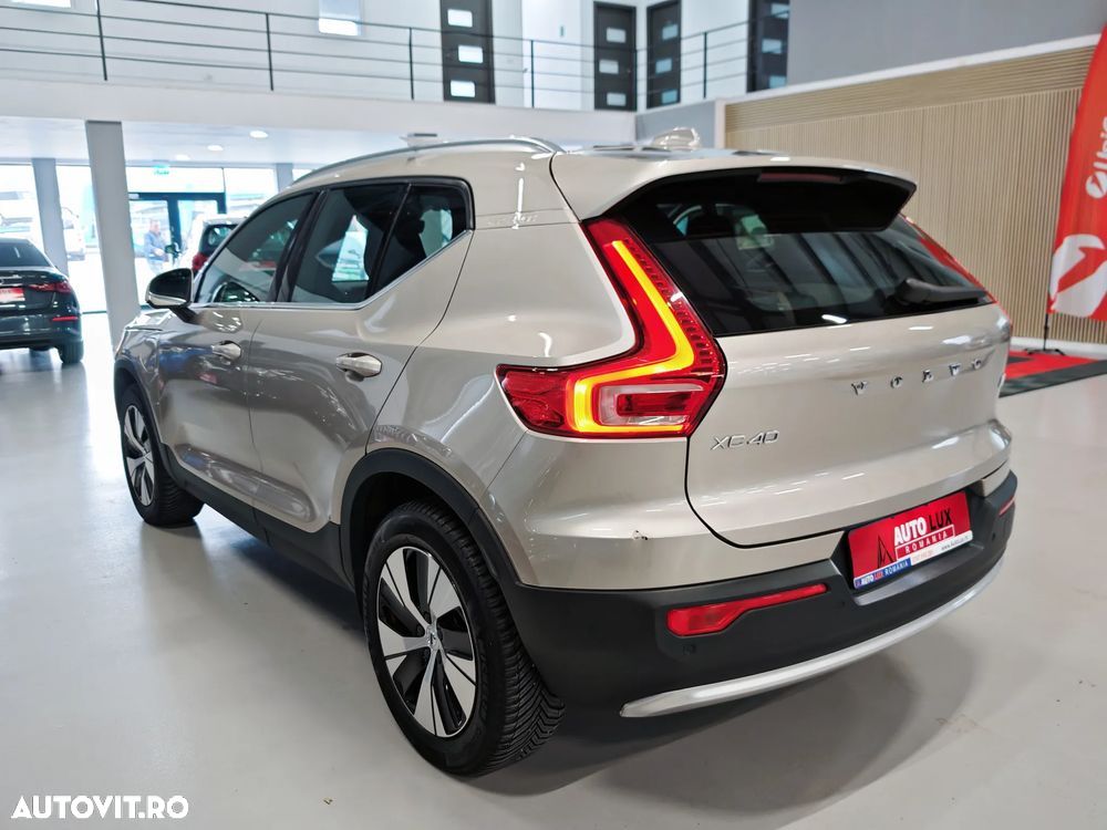 Volvo XC 40 T4 Recharge DKG Inscription Expression - 4