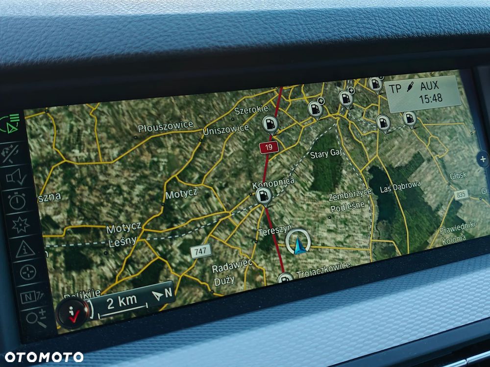 BMW Seria 5 525d xDrive - 32