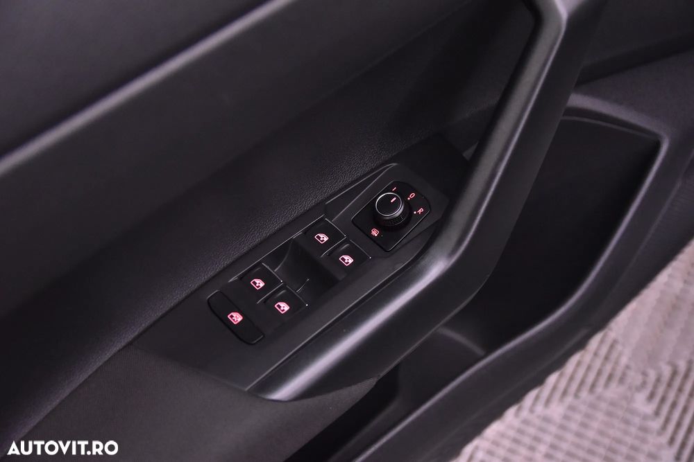 Volkswagen Polo 2.0 TSI DSG GTI - 14
