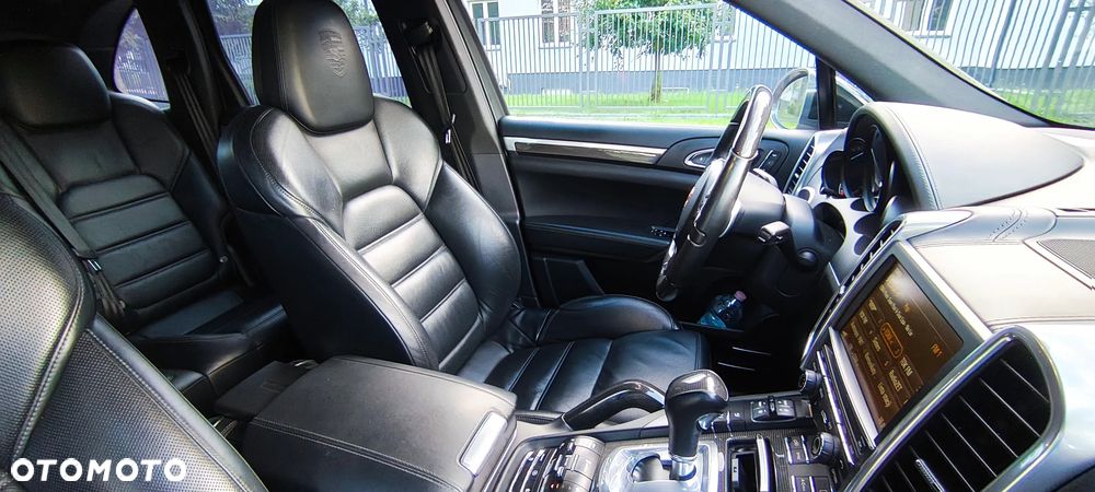 Porsche Cayenne S Diesel - 30