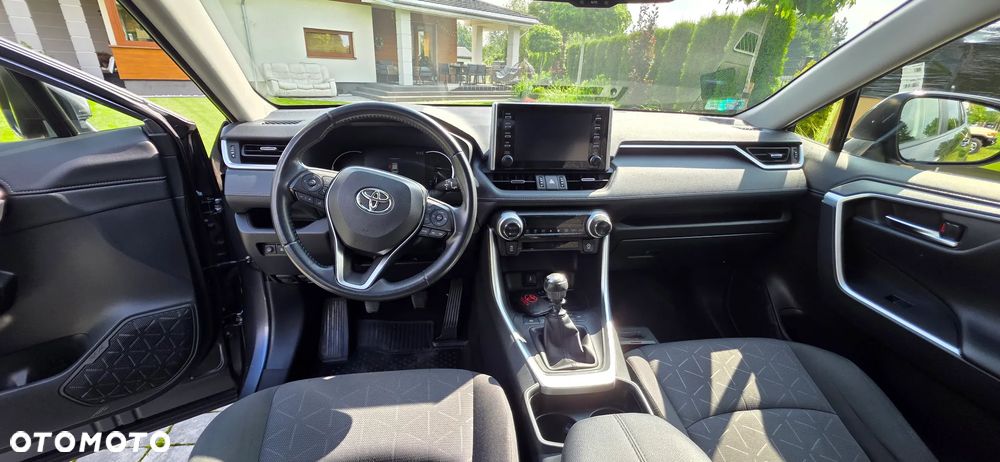 Toyota RAV4 2.0 Comfort 4x4 - 2