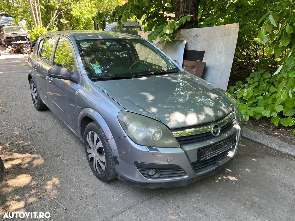 Dezmembrez Opel Astra H hatchback 2006 gri Z163 1,6 benzina Z16XEP TWINPORT cutie automata - 1