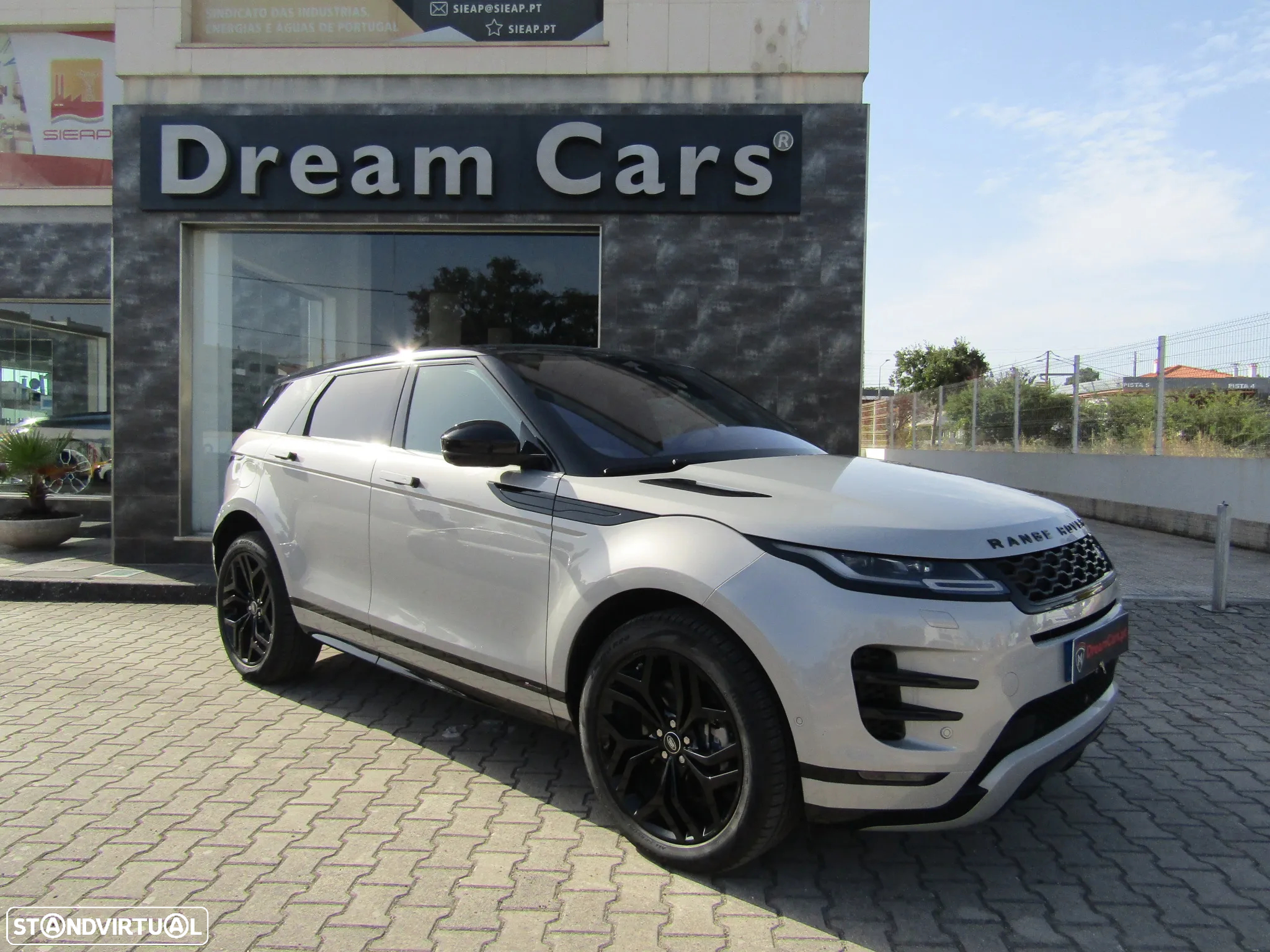 Land Rover Range Rover Evoque 2.0 D200 AWD R-Dynamic Auto - 7