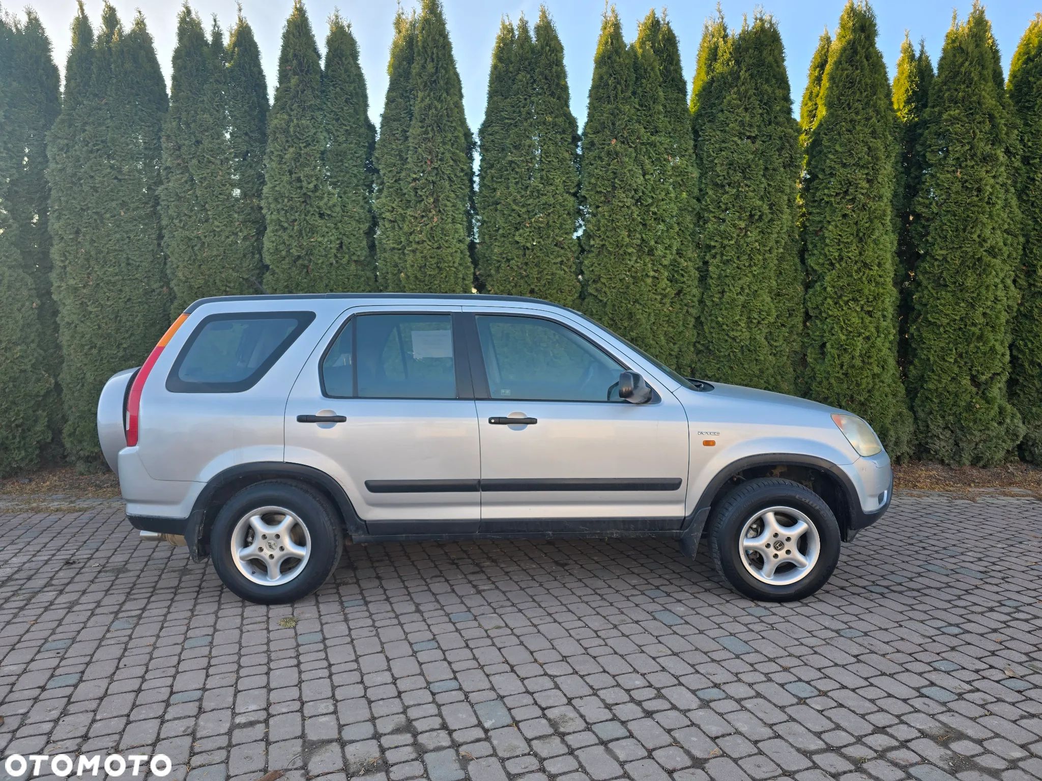 Honda CR-V - 1