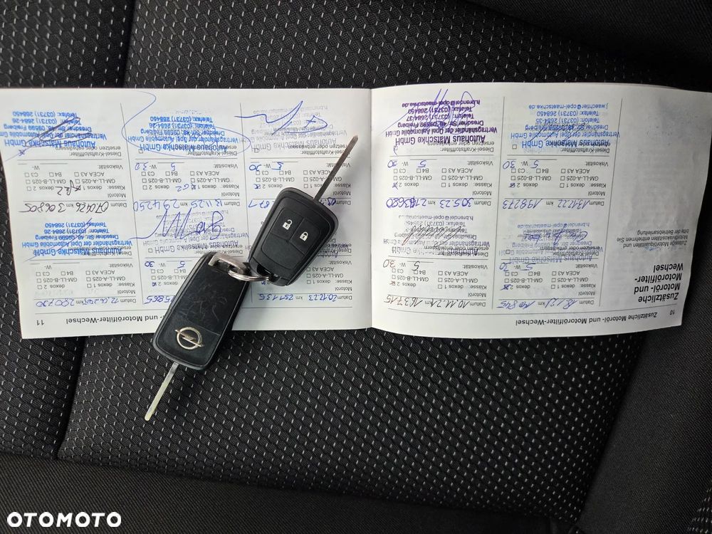 Opel Astra 1.7 CDTI DPF ecoFLEX Start/Stop Edition Sport - 31