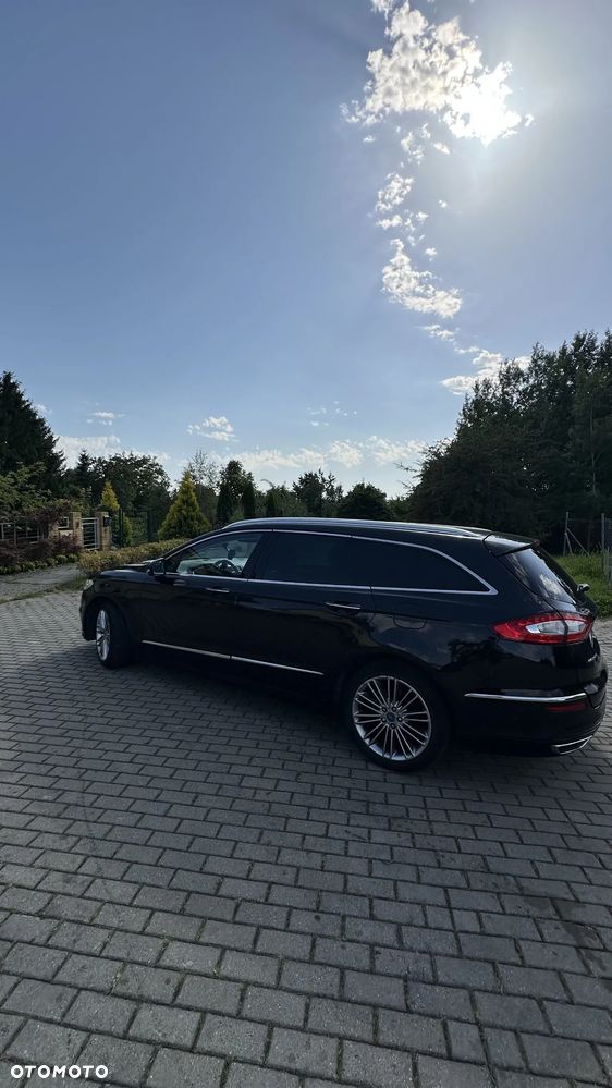 Ford Mondeo - 4